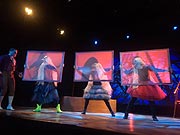 Neuer Brandner Kaspar feiertte fulminante Uraufführung im Münchner Künstlerhaus